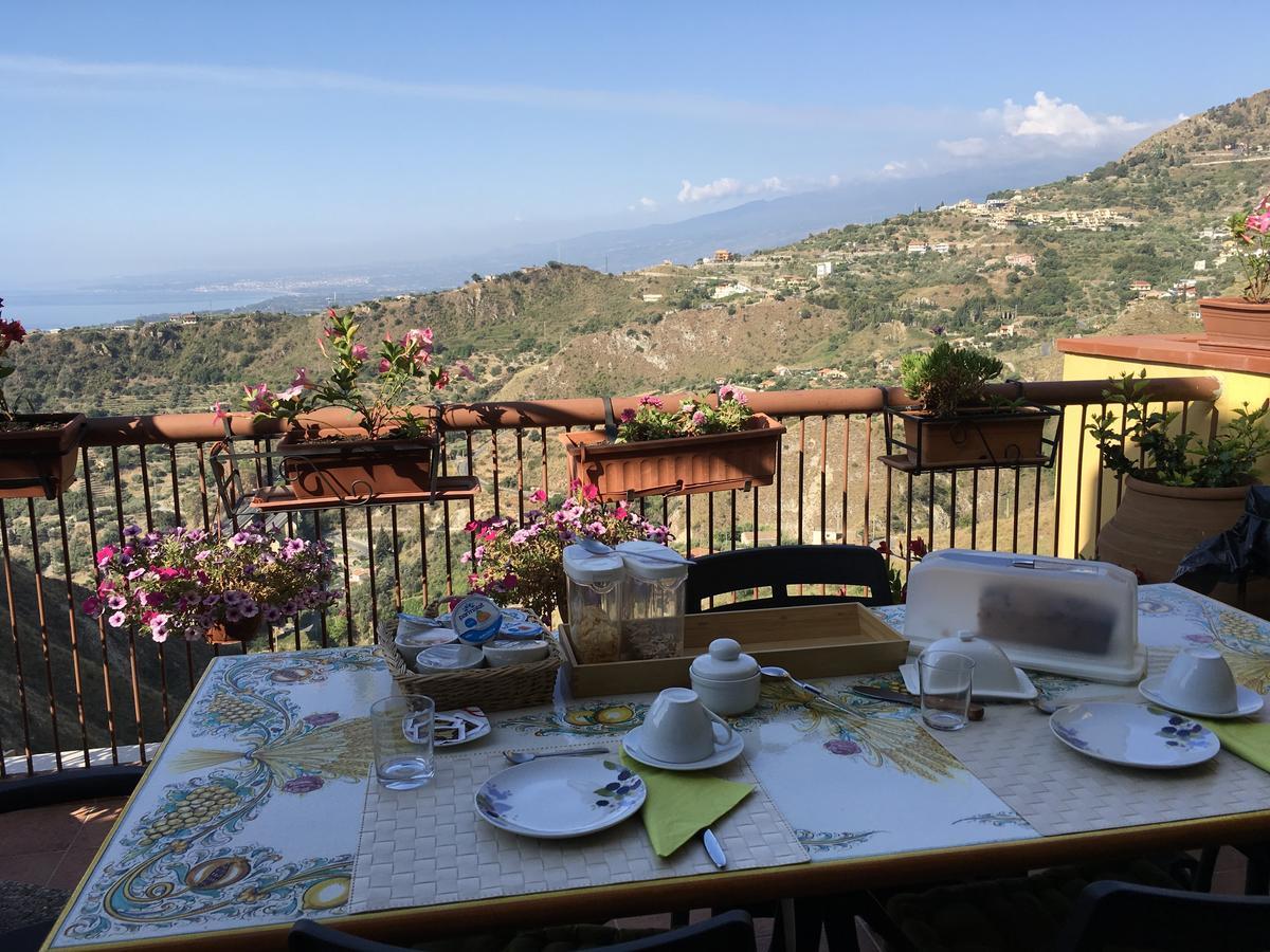B&B Casa Margherita Таормина Экстерьер фото
